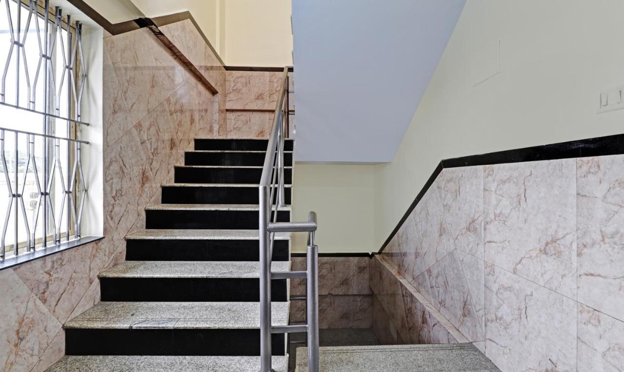 Itsy Hotels Hsr Comfort Bangalore Buitenkant foto